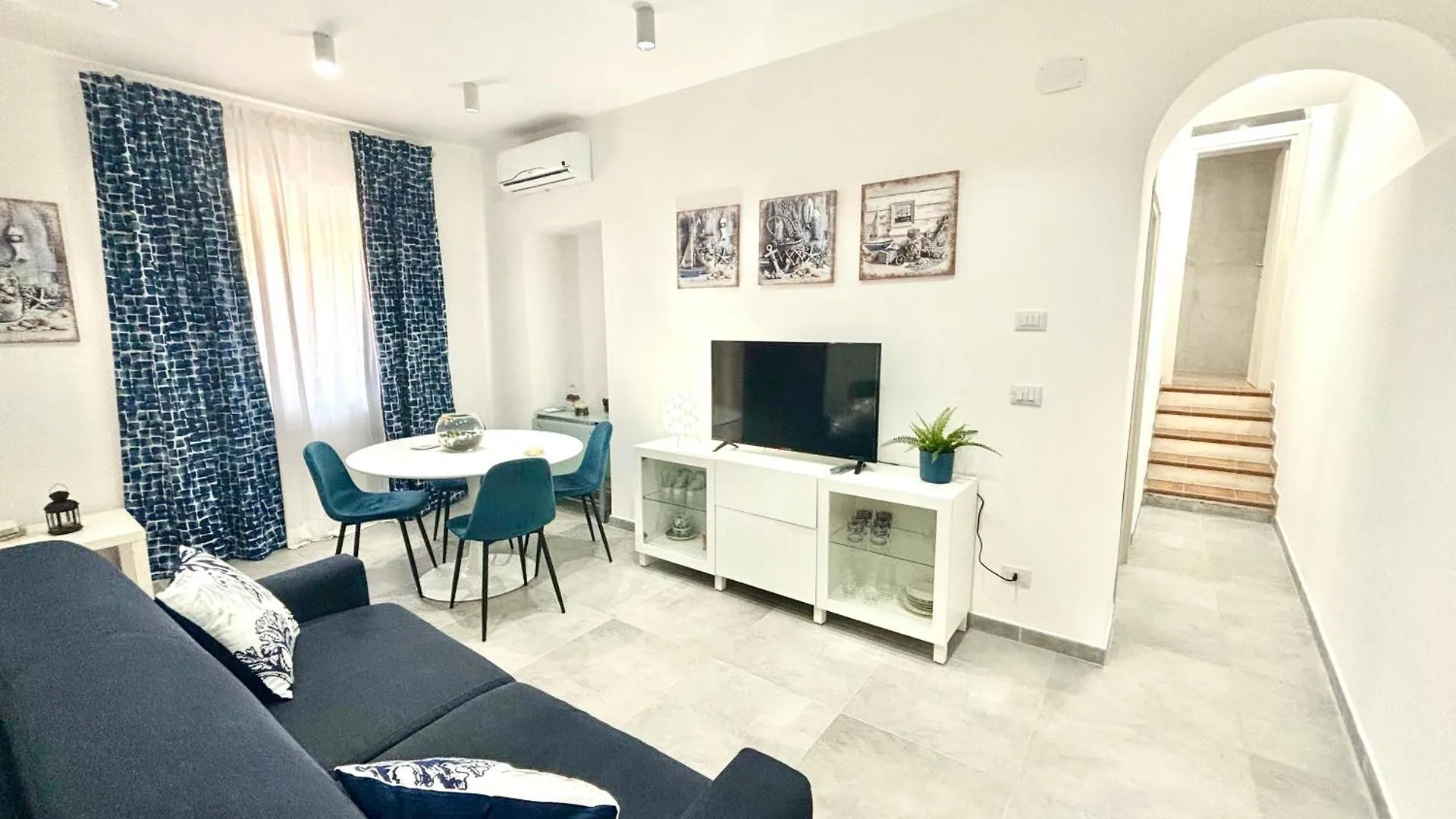 Perla Marina Beach Apartment Taormina 0*,  Italy